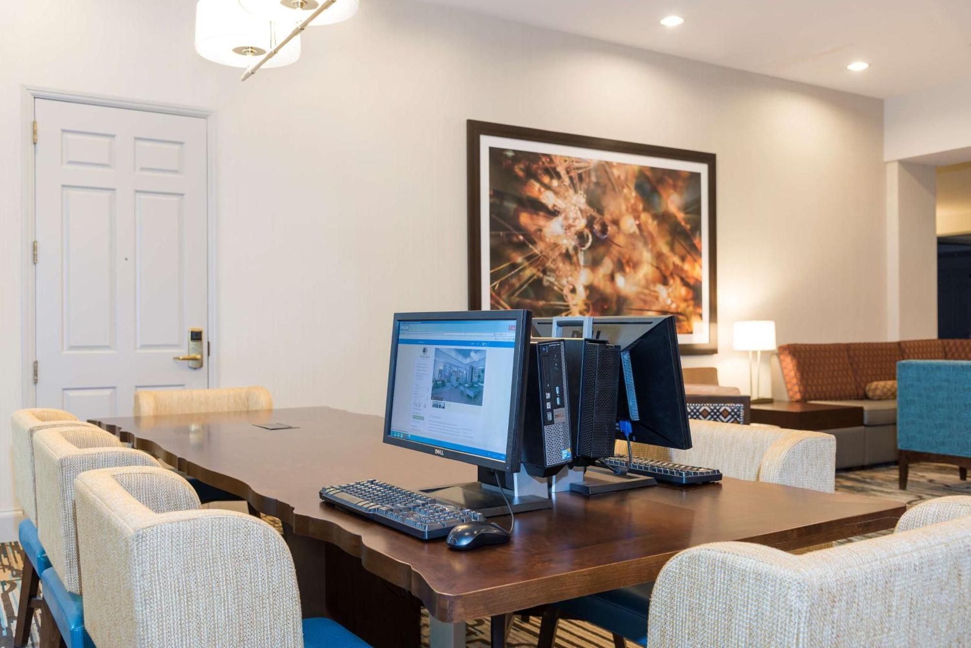 Отель Doubletree By Hilton Pleasant Prairie Kenosha, Wi Экстерьер фото