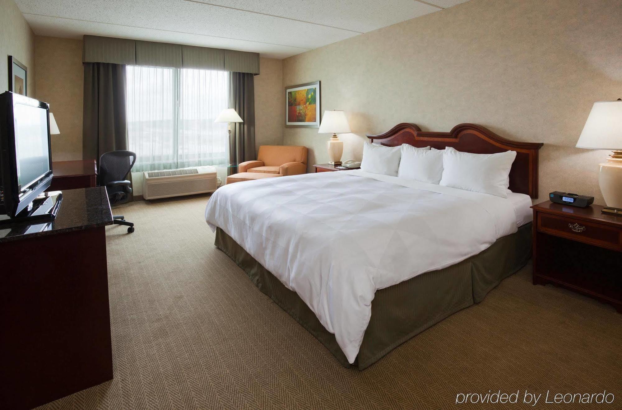 Отель Doubletree By Hilton Pleasant Prairie Kenosha, Wi Экстерьер фото